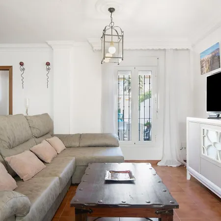 Casa Cherie Con Piscina Privada Tatil Evi *